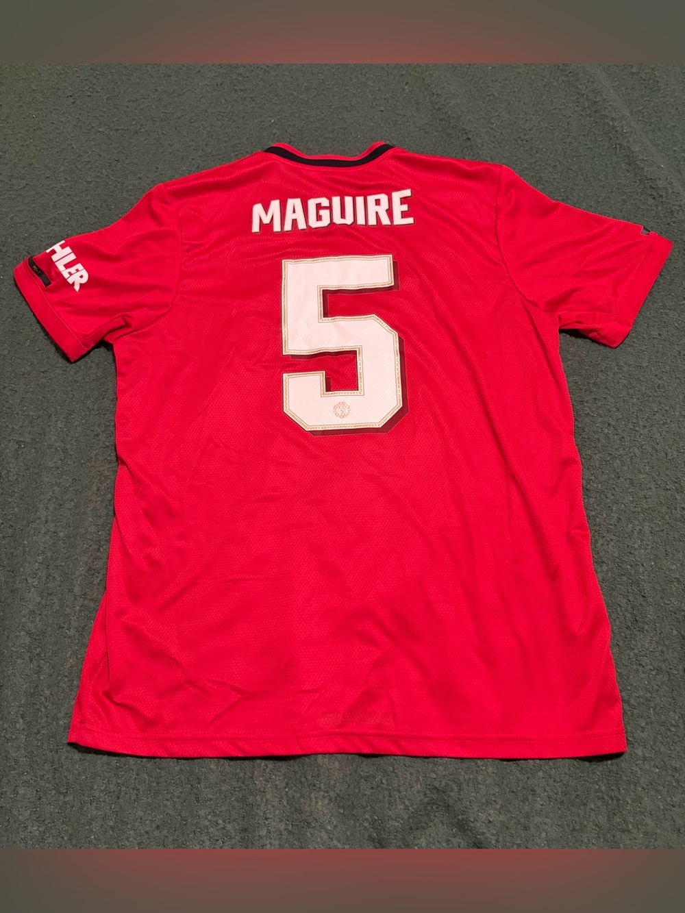 Harry Maguire Manchester United 19/20 Home Shirt